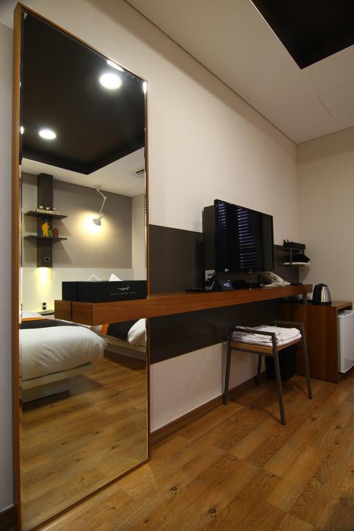 Kt&G Sangsangmadang Chuncheon Stay Chambre photo